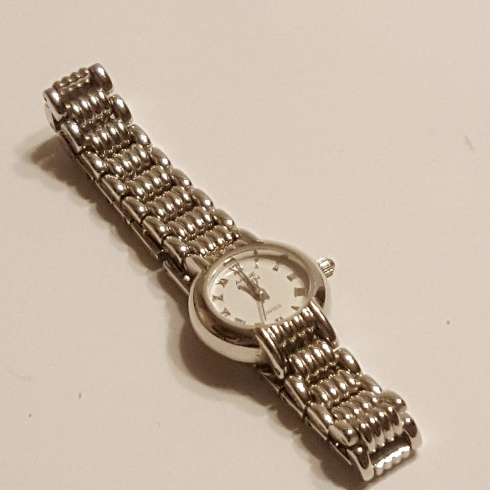 ANNE KLEIN 753S LADIES QUARTZ WATCH BASE METAL BEZEL STAINLESS STEEL
